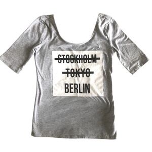 H&M Divided Scoop Neck Grey Cotton T-shirt Women’s Size Small